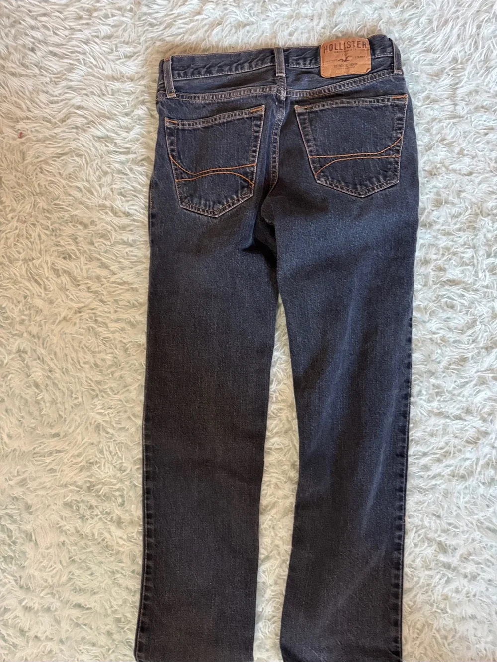 Hollister button fly slim Straight Jeans - Black 28x30